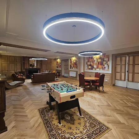 De Cercigny Tatil Evi